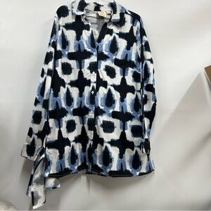 Truth + Style women’s L asymmetrical Monochrome Abstract Shirt button up collar